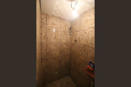 Banheiro de kitnet/studio para alugar com 1 quarto, 35m² em Alto Uruguai, Mesquita