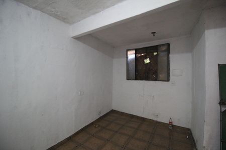 Quarto de kitnet/studio para alugar com 1 quarto, 35m² em Alto Uruguai, Mesquita