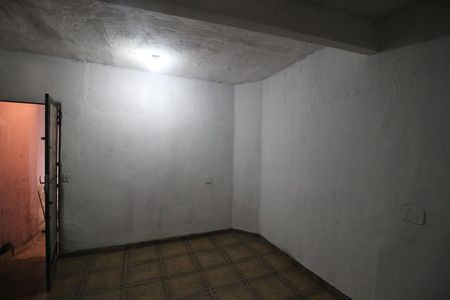 Quarto de kitnet/studio para alugar com 1 quarto, 35m² em Alto Uruguai, Mesquita