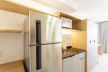 Studio para alugar com 25m², 1 quarto e sem vaga Studio para alugar com 25m², 1 quarto e sem vagaCozinha