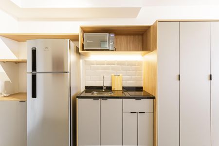 Studio para alugar com 25m², 1 quarto e sem vaga Studio para alugar com 25m², 1 quarto e sem vagaCozinha