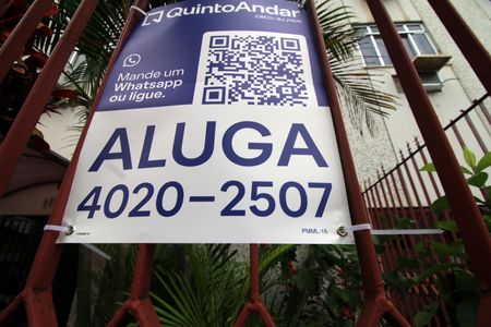 Apartamento para alugar com 70m², 2 quartos e 1 vagaPlaca