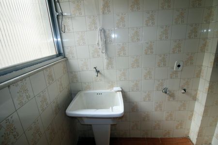 Apartamento para alugar com 70m², 2 quartos e 1 vagaÁrea de Serviço tanque