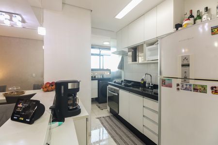 Apartamento à venda com 65m², 3 quartos e 2 vagasCozinha 