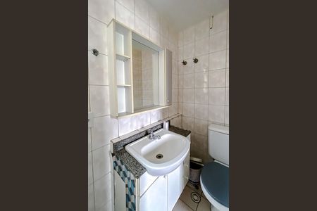 Apartamento à venda com 62m², 2 quartos e 1 vaga Apartamento à venda com 62m², 2 quartos e 1 vagaBanheiro da Suíte