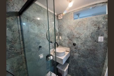 Studio à venda com 30m², 1 quarto e sem vaga Studio à venda com 30m², 1 quarto e sem vagaBanheiro