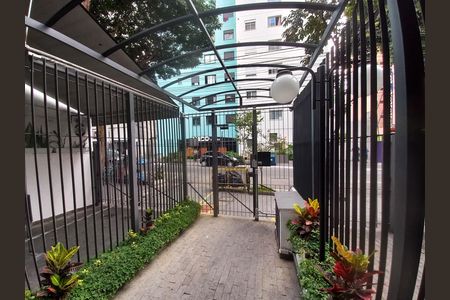 Studio à venda com 30m², 1 quarto e sem vaga Studio à venda com 30m², 1 quarto e sem vagaEntrada