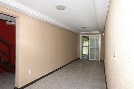 Casa para alugar com 90m², 2 quartos e 1 vagaSala