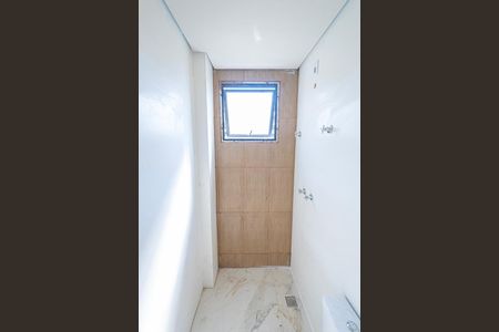 Apartamento à venda com 194m², 3 quartos e 3 vagasBanheiro da Suíte