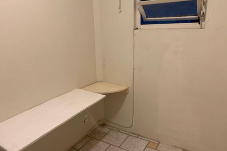 Apartamento para alugar com 70m², 1 quarto e sem vagaQuarto de Serviço