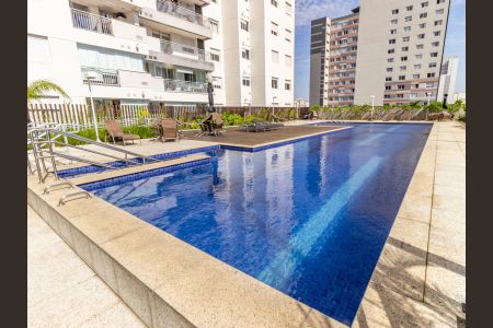 Apartamento à venda com 40m², 1 quarto e 1 vaga Apartamento à venda com 40m², 1 quarto e 1 vagaÁrea comum - Piscina