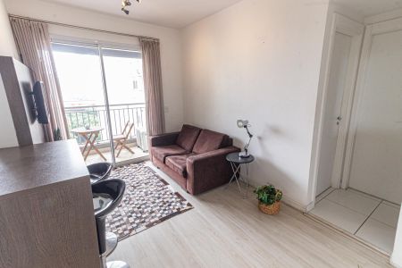 Apartamento à venda com 40m², 1 quarto e 1 vaga Apartamento à venda com 40m², 1 quarto e 1 vagaSala