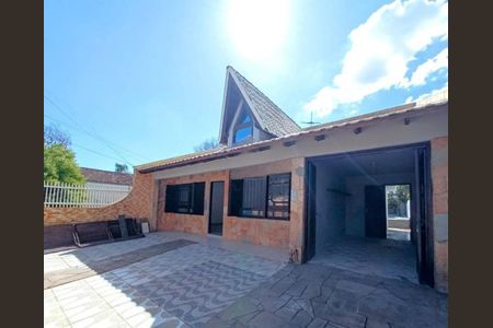 Casa para alugar com 250m², 3 quartos e 1 vaga Casa para alugar com 250m², 3 quartos e 1 vagaÁrea externa