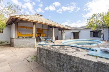 Casa para alugar com 250m², 3 quartos e 1 vaga Casa para alugar com 250m², 3 quartos e 1 vagaÁrea externa