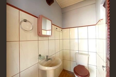 Casa para alugar com 250m², 3 quartos e 1 vaga Casa para alugar com 250m², 3 quartos e 1 vagaBanheiro 2