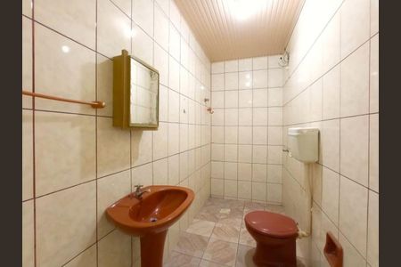 Casa para alugar com 250m², 3 quartos e 1 vaga Casa para alugar com 250m², 3 quartos e 1 vagaBanheiro 2