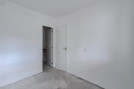 Studio à venda com 30m², 1 quarto e sem vaga Studio à venda com 30m², 1 quarto e sem vagaQuarto