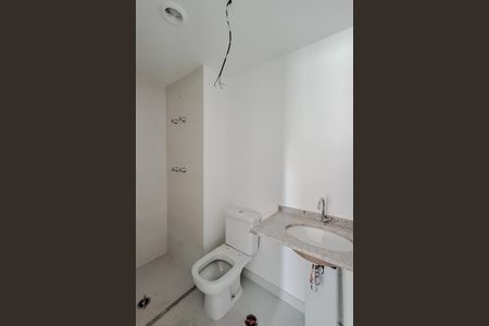 Studio à venda com 30m², 1 quarto e sem vaga Studio à venda com 30m², 1 quarto e sem vagaBanheiro