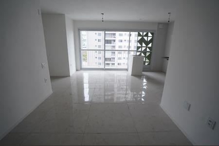 Apartamento à venda com 3 quartos, 82m² em Setor Bueno, Goiânia