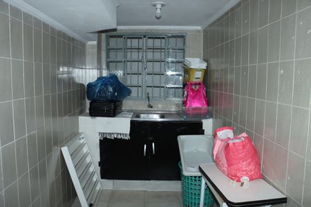 Casa para alugar com 2 quartos, 64m² em Jardim Casa Branca, Embu das Artes