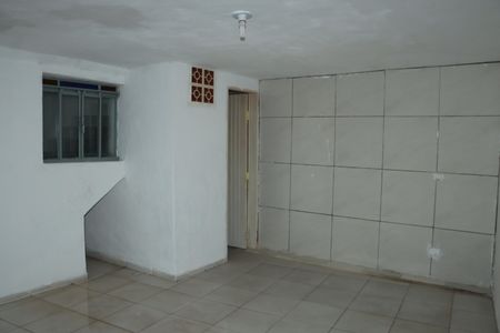 Casa para alugar com 2 quartos, 64m² em Jardim Casa Branca, Embu das Artes
