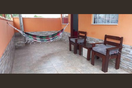 Casa de condomínio para alugar com 48m², 2 quartos e 2 vagas Casa de condomínio para alugar com 48m², 2 quartos e 2 vagasVaranda