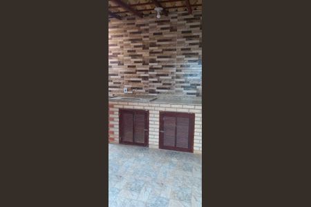 Casa de condomínio para alugar com 48m², 2 quartos e 2 vagas Casa de condomínio para alugar com 48m², 2 quartos e 2 vagasÁrea externa