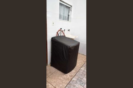 Casa de condomínio para alugar com 48m², 2 quartos e 2 vagas Casa de condomínio para alugar com 48m², 2 quartos e 2 vagasÁrea de serviço