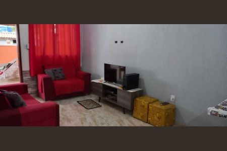 Sala de casa de condomínio para alugar com 2 quartos, 48m² em Bairro Nova Califórnia, Cabo Frio