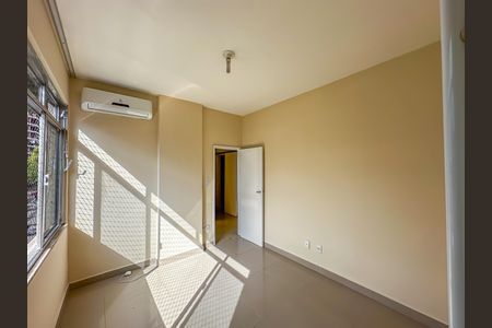 Apartamento à venda com 66m², 2 quartos e 1 vaga