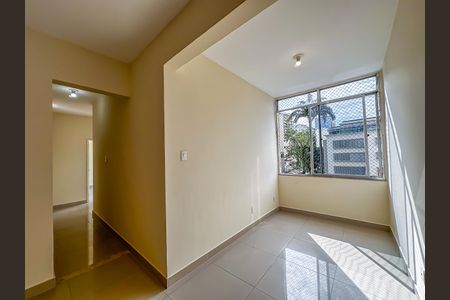 Apartamento à venda com 66m², 2 quartos e 1 vaga