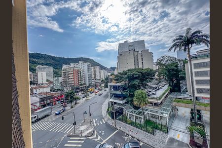 Apartamento à venda com 66m², 2 quartos e 1 vaga