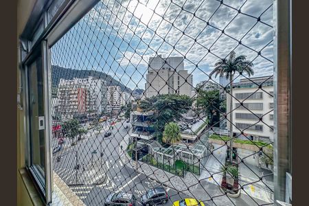 Apartamento à venda com 66m², 2 quartos e 1 vaga