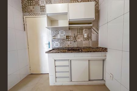 Apartamento à venda com 66m², 2 quartos e 1 vaga