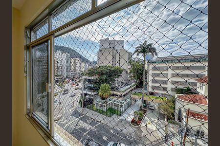 Apartamento à venda com 66m², 2 quartos e 1 vaga