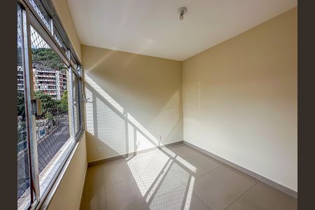 Apartamento à venda com 66m², 2 quartos e 1 vaga