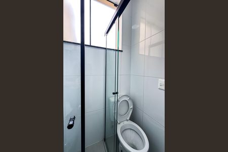 Banheiro de kitnet/studio para alugar com 1 quarto, 19m² em Vila Regente Feijó, São Paulo