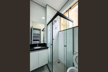 Banheiro de kitnet/studio para alugar com 1 quarto, 19m² em Vila Regente Feijó, São Paulo