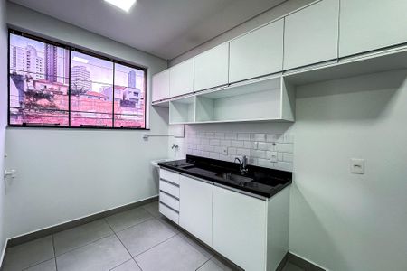 Studio para alugar com 19m², 1 quarto e sem vaga Studio para alugar com 19m², 1 quarto e sem vagaCozinha e Área de Serviço