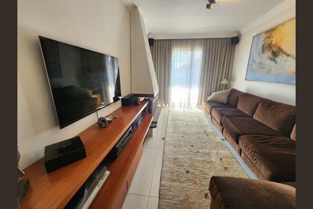 Casa à venda com 350m², 3 quartos e 4 vagas