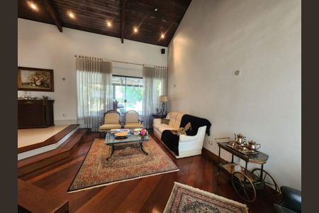 Casa à venda com 3 quartos, 350m² em Morada dos Pinheiros (Aldeia da Serra), Barueri