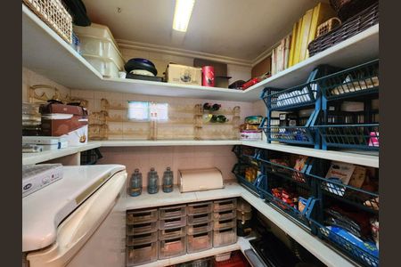 Casa à venda com 350m², 3 quartos e 4 vagas