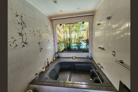Casa à venda com 350m², 3 quartos e 4 vagas