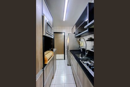Apartamento para alugar com 61m², 2 quartos e 2 vagas Apartamento para alugar com 61m², 2 quartos e 2 vagasCozinha