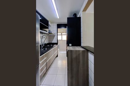 Apartamento para alugar com 61m², 2 quartos e 2 vagas Apartamento para alugar com 61m², 2 quartos e 2 vagasCozinha