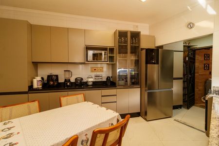 Cozinha de casa à venda com 2 quartos, 175m² em Vila Nivi, São Paulo