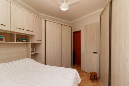 Suíte 2 de casa à venda com 2 quartos, 175m² em Vila Nivi, São Paulo