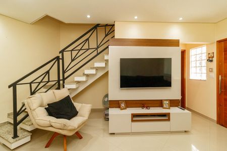 SalaSala de casa à venda com 2 quartos, 175m² em Vila Nivi, São Paulo