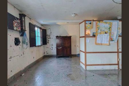 Casa à venda com 3 quartos, 253m² em Campo Belo, São Paulo