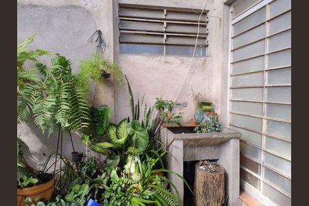 Casa à venda com 253m², 3 quartos e 2 vagas